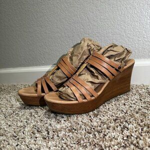 UGG Mattie Women Brown Leather Weave Wedge Slides Sandals Shoes Size 7.5
